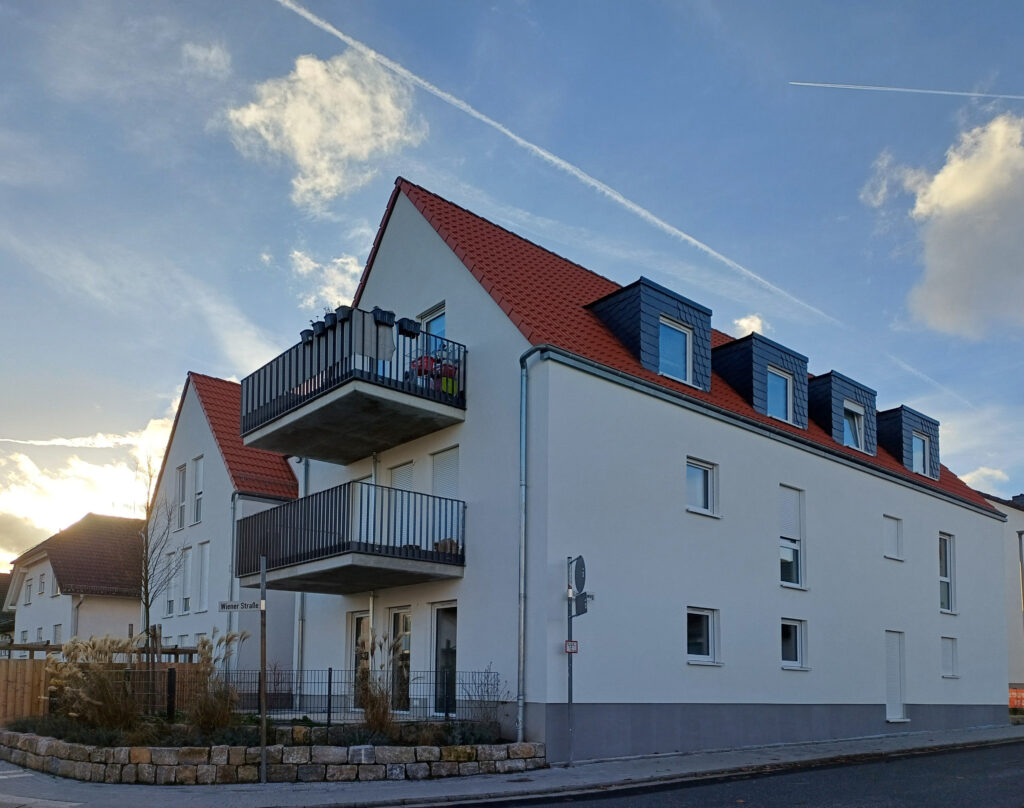 Foto von dem Mehrfamilienhaus in Köppern